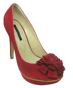 red shoe